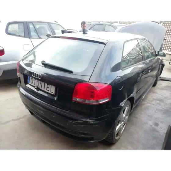 AUDI A3 (8P) '2005 2.0 TFSI AMBIENTE QUATTRO NEGRO