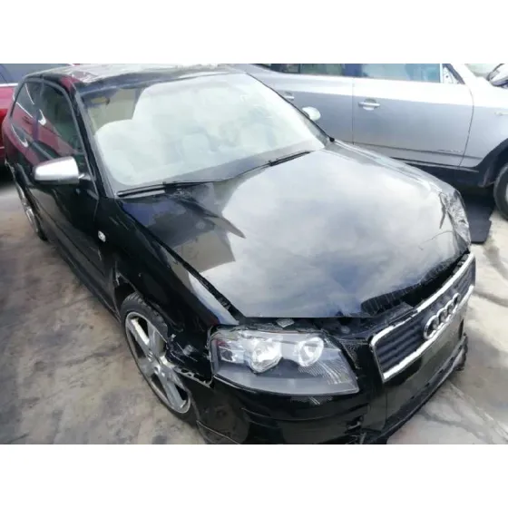 AUDI A3 (8P) '2005 2.0 TFSI AMBIENTE QUATTRO NEGRO