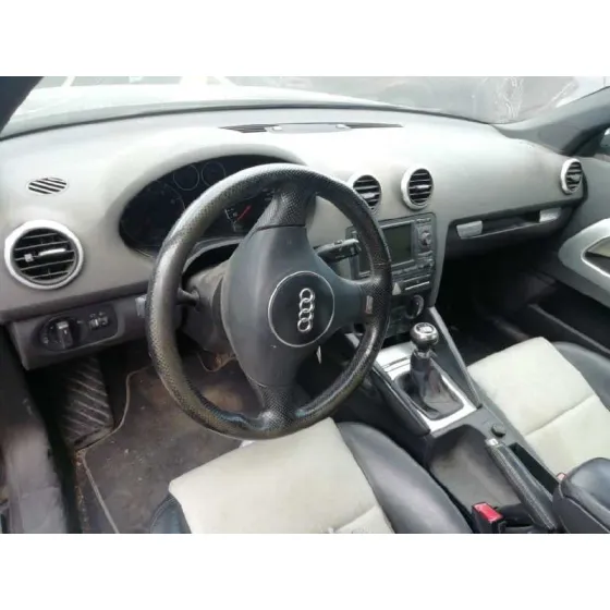 AUDI A3 (8P) '2005 2.0 TFSI AMBIENTE QUATTRO NEGRO