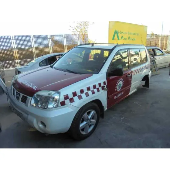 NISSAN X-TRAIL (T30) '2006 COMFORT BLANCO