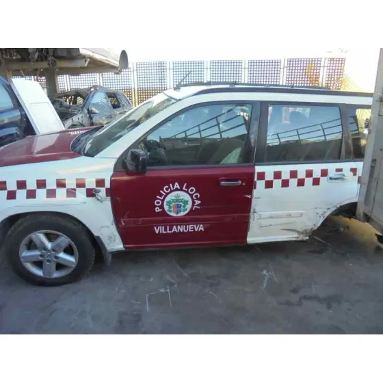NISSAN X-TRAIL (T30) '2006 COMFORT BLANCO