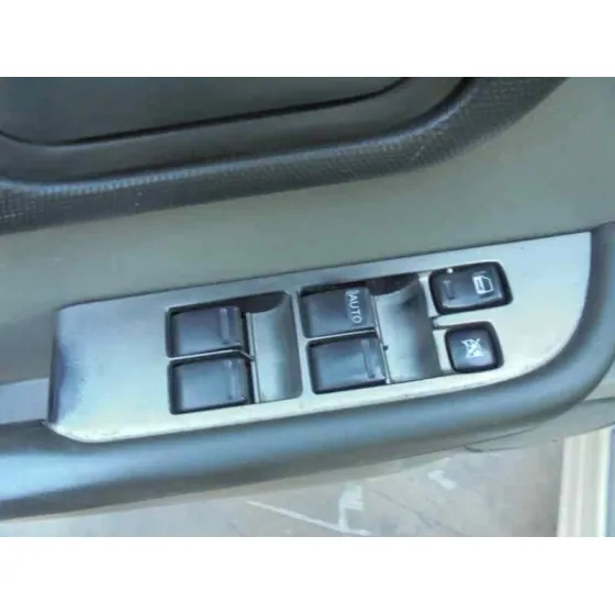 NISSAN X-TRAIL (T30) '2006 COMFORT BLANCO