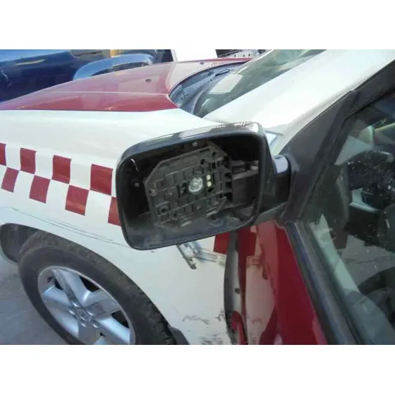 NISSAN X-TRAIL (T30) '2006 COMFORT BLANCO