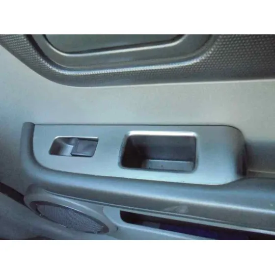 NISSAN X-TRAIL (T30) '2006 COMFORT BLANCO
