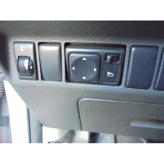 NISSAN X-TRAIL (T30) '2006 COMFORT BLANCO