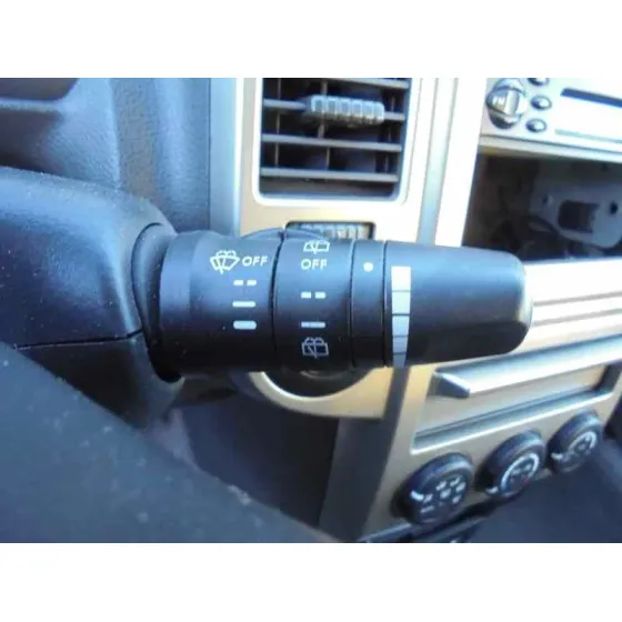 NISSAN X-TRAIL (T30) '2006 COMFORT BLANCO