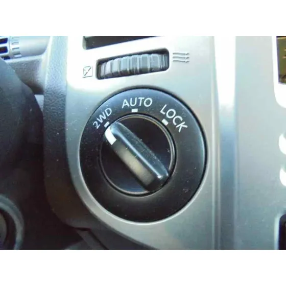 NISSAN X-TRAIL (T30) '2006 COMFORT BLANCO