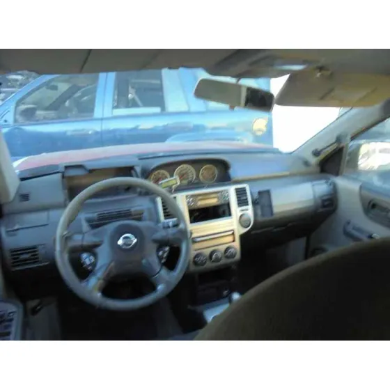 NISSAN X-TRAIL (T30) '2006 COMFORT BLANCO