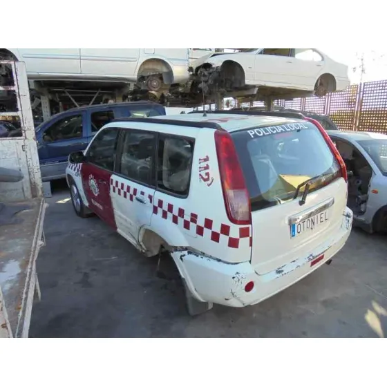NISSAN X-TRAIL (T30) '2006 COMFORT BLANCO
