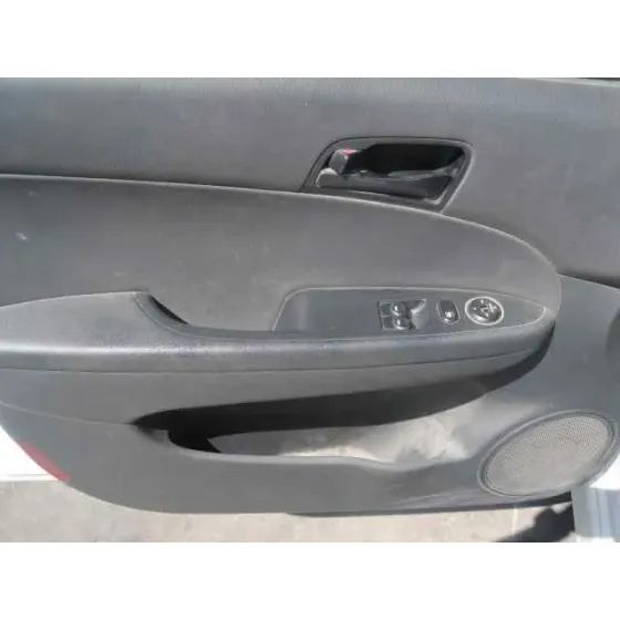 HYUNDAI I30 '2011 CLASSIC BLANCO