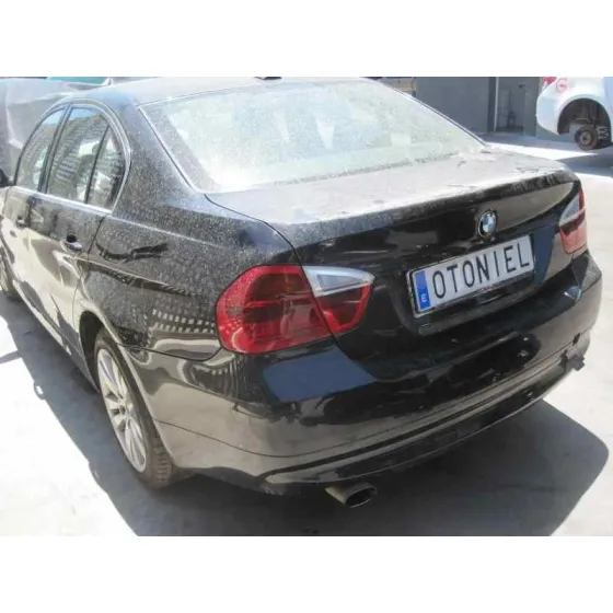 BMW SERIE 3 BERLINA (E90) '2005 320D NEGRO