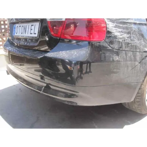 BMW SERIE 3 BERLINA (E90) '2005 320D NEGRO