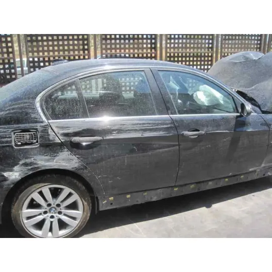 BMW SERIE 3 BERLINA (E90) '2005 320D NEGRO