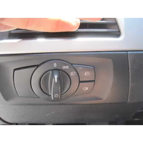 BMW SERIE 3 BERLINA (E90) '2005 320D NEGRO