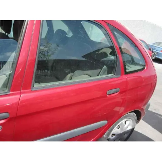 CITROEN XSARA PICASSO '2002 2.0 HDI EXCLUSIVE ROJO