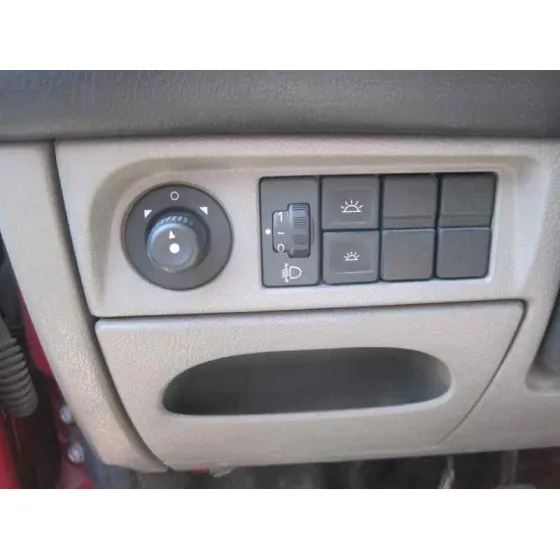 CITROEN XSARA PICASSO '2002 2.0 HDI EXCLUSIVE ROJO