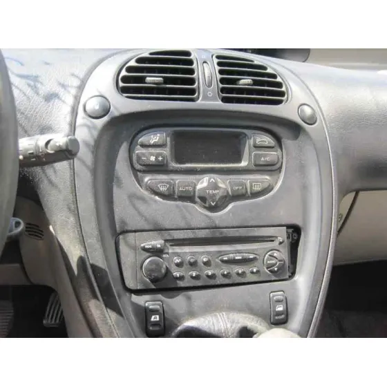 CITROEN XSARA PICASSO '2002 2.0 HDI EXCLUSIVE ROJO