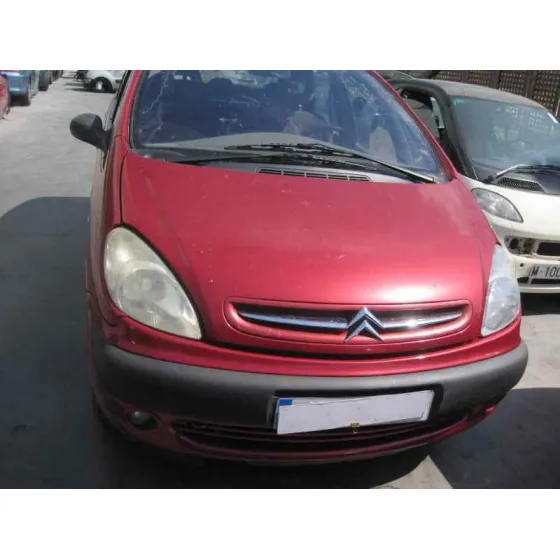 CITROEN XSARA PICASSO '2002 2.0 HDI EXCLUSIVE ROJO