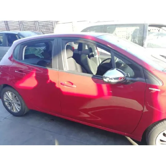 PEUGEOT 208 '2017 1.6 BLUE-HDI FAP ROJO