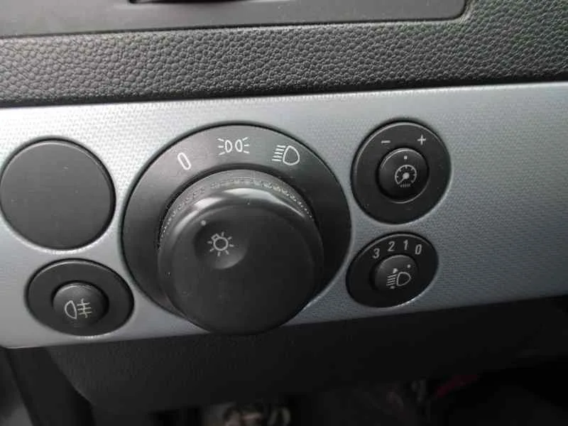 OPEL ASTRA H BERLINA '2005 1.6 16V GRIS