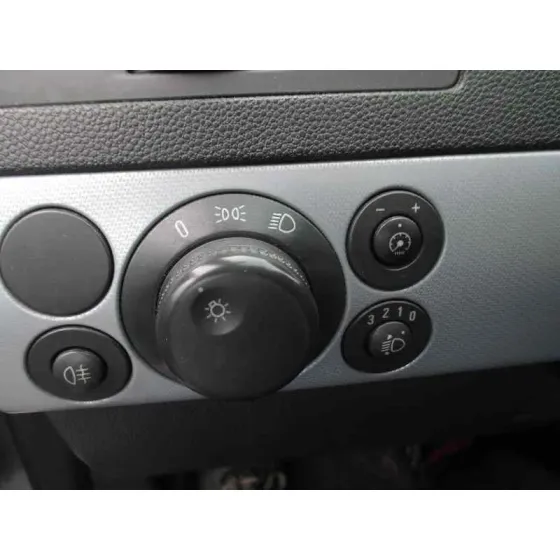 OPEL ASTRA H BERLINA '2005 1.6 16V GRIS