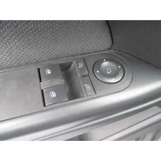 OPEL ASTRA H BERLINA '2005 1.6 16V GRIS
