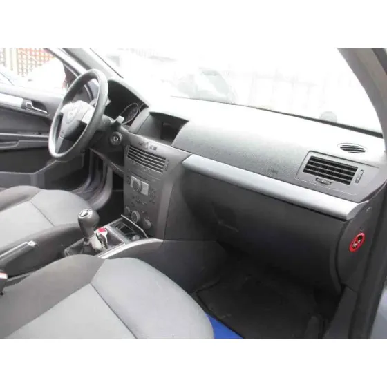 OPEL ASTRA H BERLINA '2005 1.6 16V GRIS
