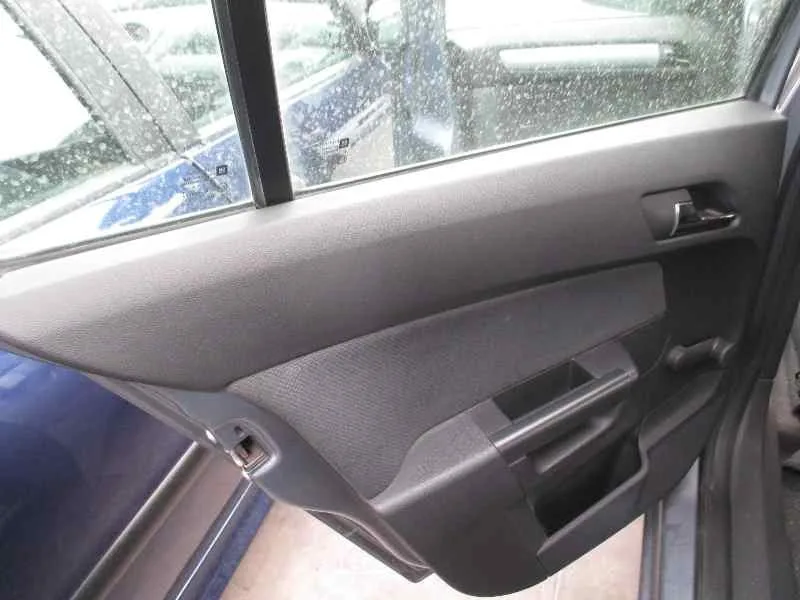 OPEL ASTRA H BERLINA '2005 1.6 16V GRIS