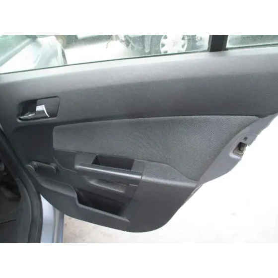 OPEL ASTRA H BERLINA '2005 1.6 16V GRIS