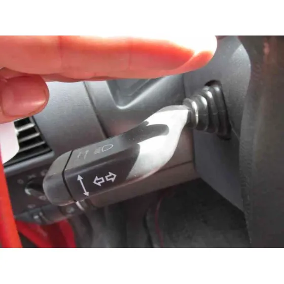 OPEL CORSA C '2003 CLUB ROJO