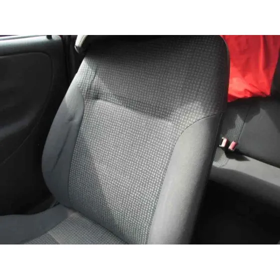OPEL CORSA C '2003 CLUB ROJO