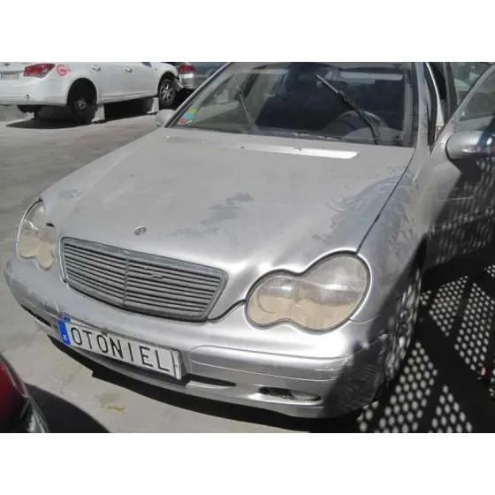MERCEDES CLASE C (W203) BERLINA '2004 220 CDI (203.006) PLATA
