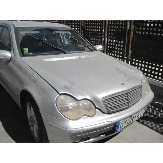 MERCEDES CLASE C (W203) BERLINA '2004 220 CDI (203.006) PLATA
