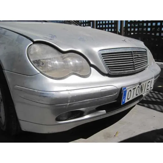 MERCEDES CLASE C (W203) BERLINA '2004 220 CDI (203.006) PLATA