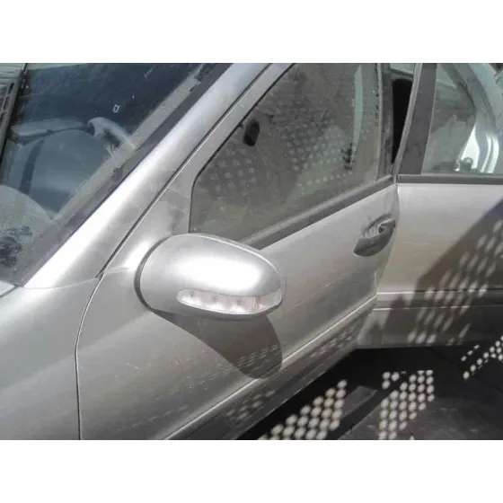 MERCEDES CLASE C (W203) BERLINA '2004 220 CDI (203.006) PLATA