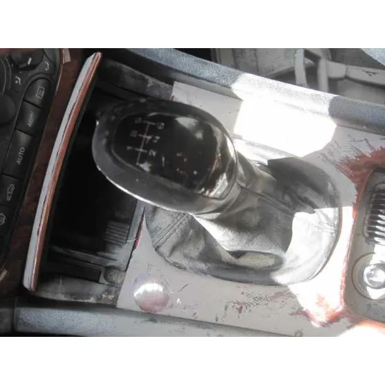 MERCEDES CLASE C (W203) BERLINA '2004 220 CDI (203.006) PLATA