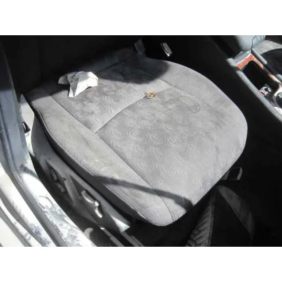 MERCEDES CLASE C (W203) BERLINA '2004 220 CDI (203.006) PLATA