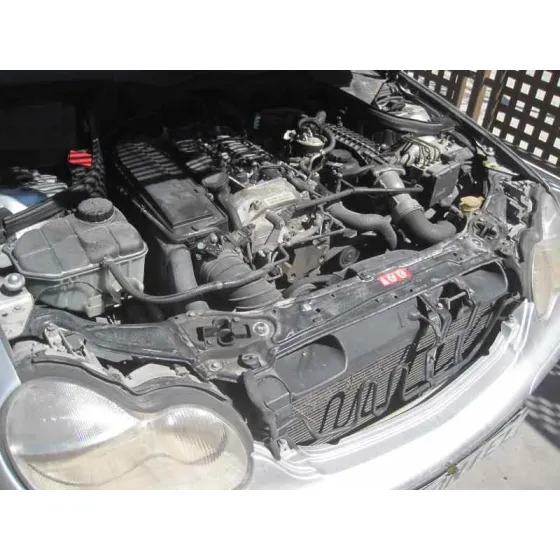 MERCEDES CLASE C (W203) BERLINA '2004 220 CDI (203.006) PLATA