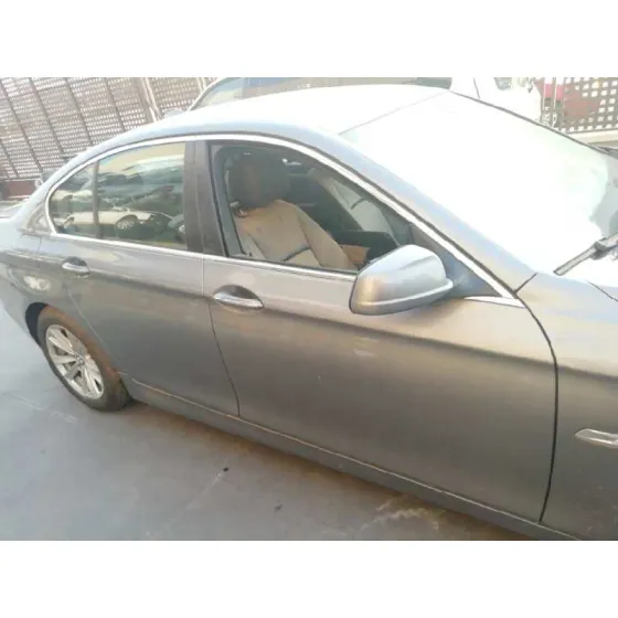BMW SERIE 5 LIM. (F10) '2011 520D XDRIVE GRIS