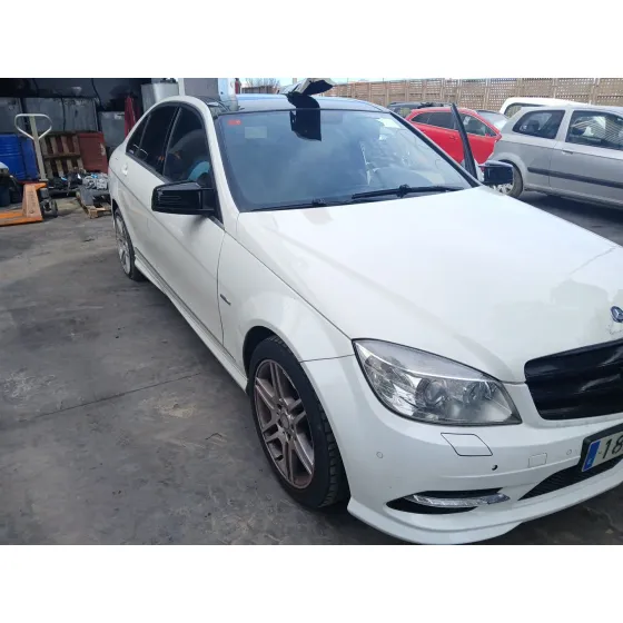 TIPO MOTOR 651911 CVF/KW: 13.88/125