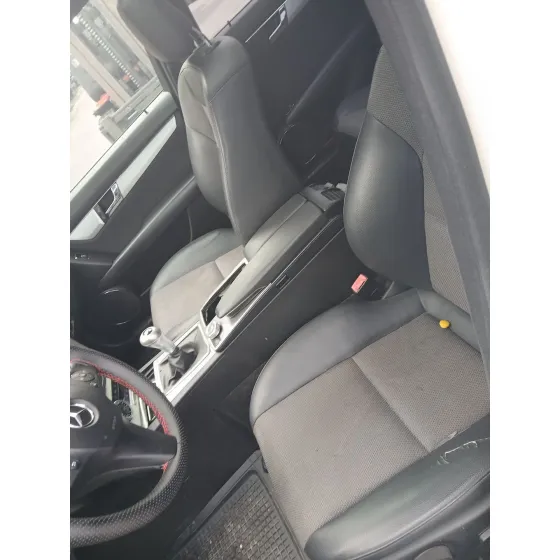 TIPO MOTOR 651911 CVF/KW: 13.88/125