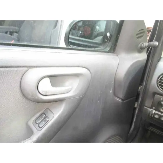 OPEL CORSA C '2003 CLUB NEGRO
