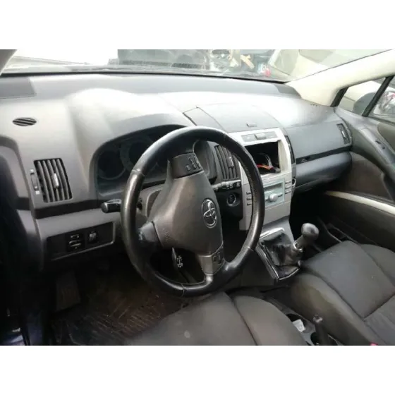 TOYOTA COROLLA VERSO (R1) '2004 2.0 D-4D LUNA NEGRO