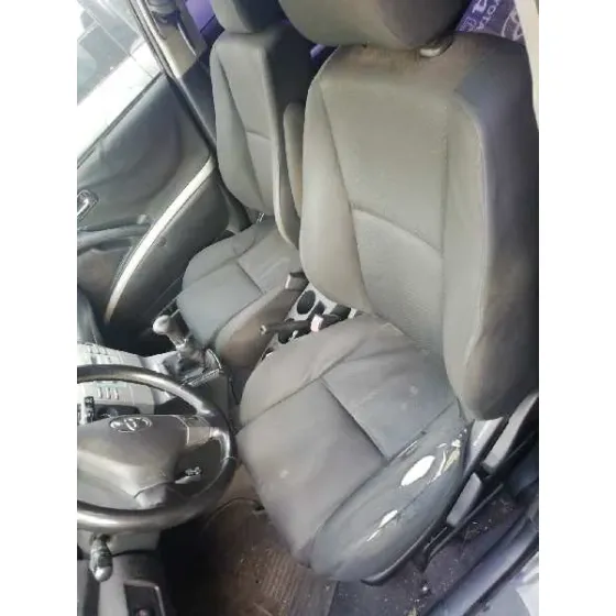 TOYOTA COROLLA VERSO (R1) '2004 2.0 D-4D LUNA NEGRO