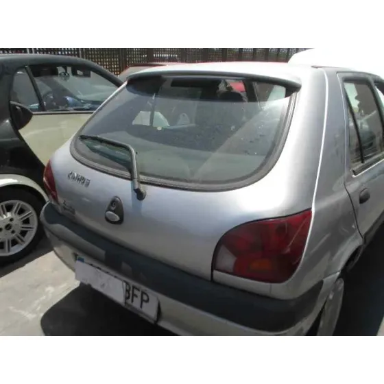 FORD FIESTA BERLINA (DX) '2001 AMBIENTE GRIS