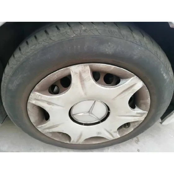 MERCEDES CLASE E (W210) BERLINA DIESEL '2002 2.7 CDI 20V CAT PLATA