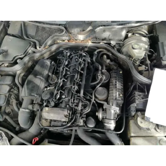 MERCEDES CLASE E (W210) BERLINA DIESEL '2002 2.7 CDI 20V CAT PLATA