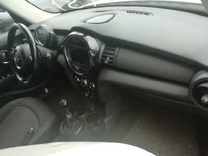 MINI MINI (F56) '2018 ONE D BLANCO