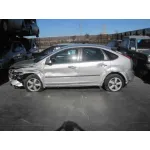 FORD FOCUS BERLINA (CAP) FORD FOCUS BERLINA (CAP) '2005 GHIA GRIS PLATA 2004