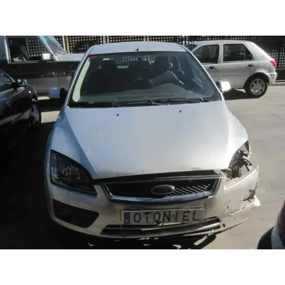 FORD FOCUS BERLINA (CAP) '2005 GHIA GRIS PLATA